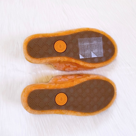 UGG Fluff Yeah Slide Poppy In California Poppy - Picture 6 of 8